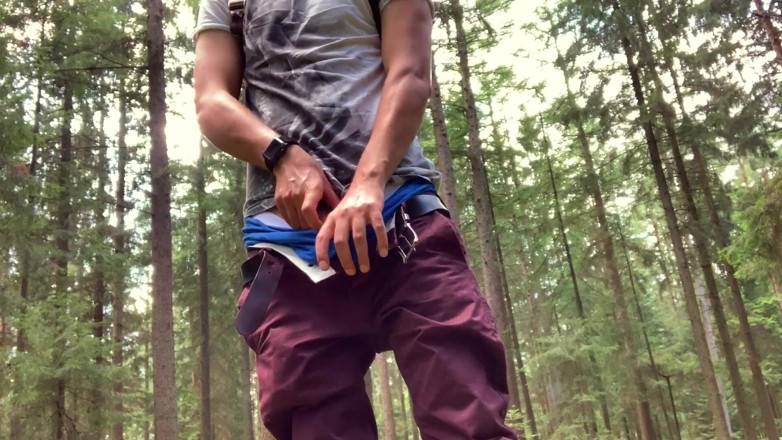 Fratchino: Horny guy works on his cock in the woods