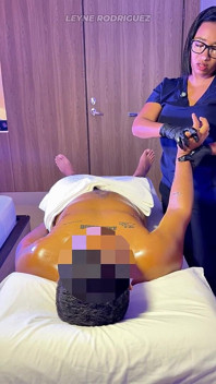Şehvetli Manuel Masaj Bakış açısı - Büyük inşa Edilmiş Amatör Adam Mutlu Son