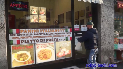 Topax Film Production: Ladymuffin & Tommy A Canaglia, diarahkan oleh Roby Bianchi