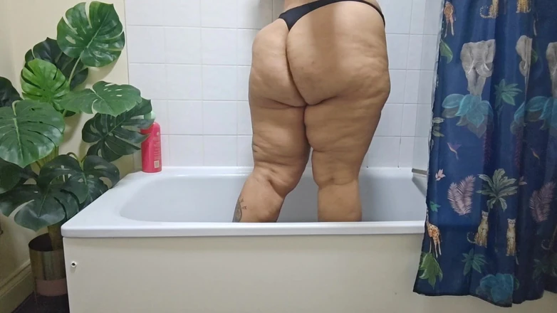 Zozonicoco: BBW Booty Drops och Hard Slams