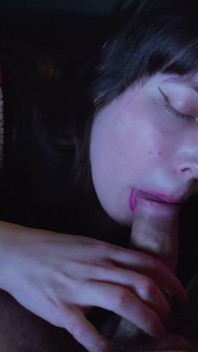 Mengganggu Perjudian Awak Untuk Blowjob