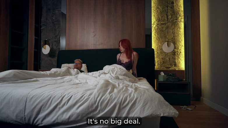 Toma Mur: Stiefmutter teilt bett mit stiefsohn in 4K hotel, fantasie- wilde nacht!