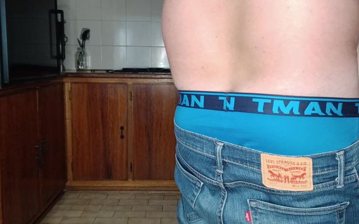 Bigjoefuckalott: Distracție în Kitche