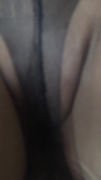 Angelique's Fur melancap & kongkek dildo dari perspektif orang pertama!
