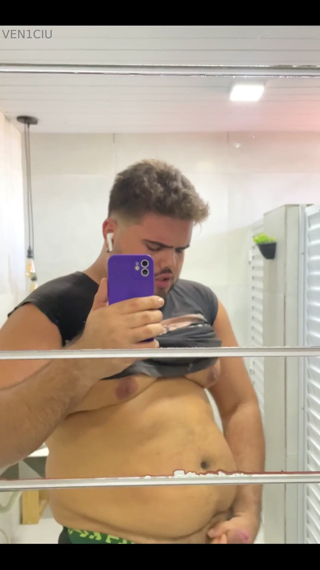 Always Full of Milk (Chubby bear studio)