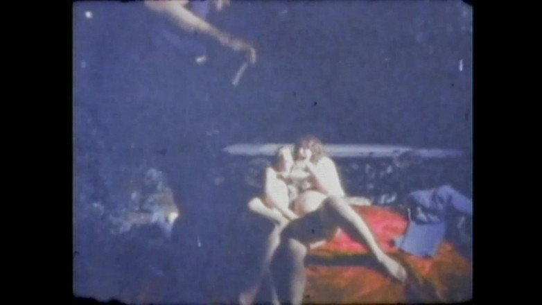 Vintage megastore: Pobicie lesbijek