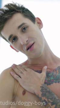 Selbstfickender twink Dennis Nicolero