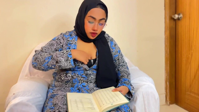 Aria Mia: Muslimská arabská macecha ošukaná jejím bývalým přítelem, když můj nevlastní...