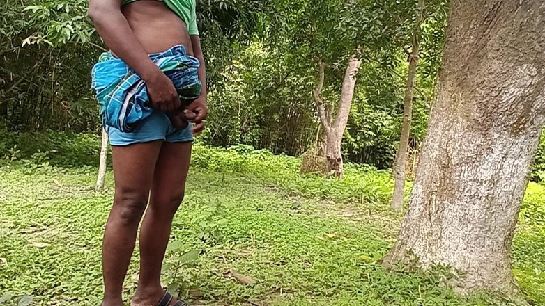 Xhtad: Vidéo d’un garçon à la recherche des dernières filles sexy de...
