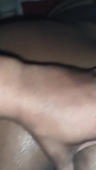 Fată studentă desi virgină face sex dureros cu gemete puternice