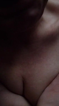 Petits seins