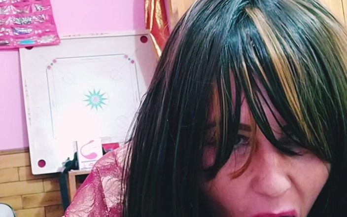 Bolly Karma: 辣妈和疯狂的女婊在爱情中