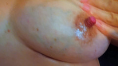 Minhaesposaparaoutro: Isteri melancap puting