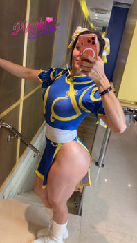 Cosplay Chun-li! Hãy Theo Dõi Tin Tức Trên Trang Của Tôi!