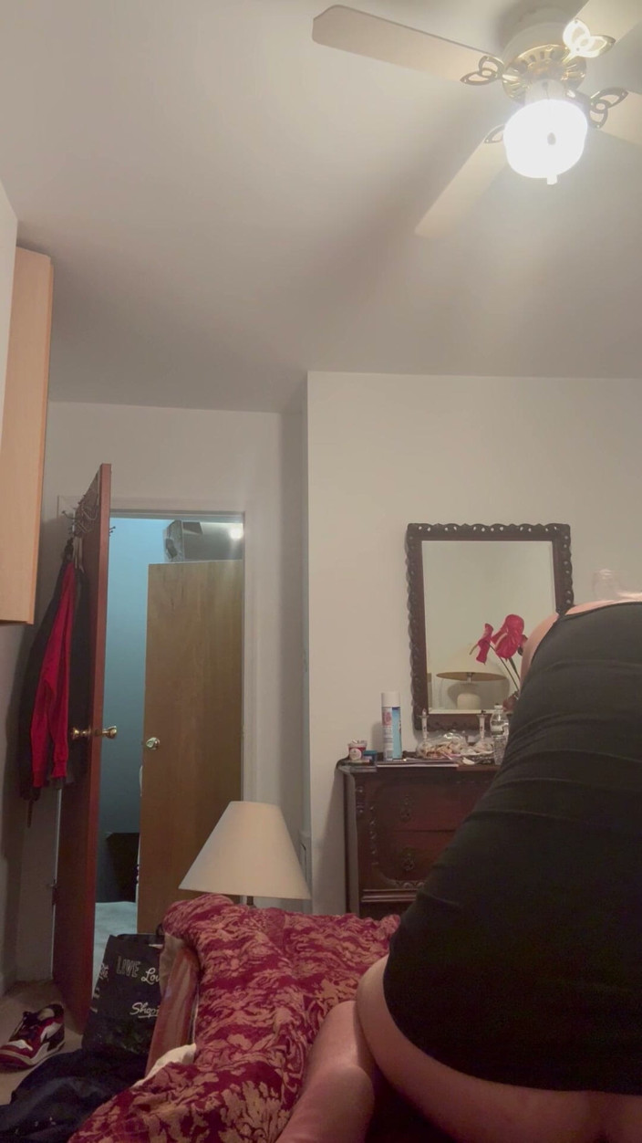 Kinky39: Black dress riding