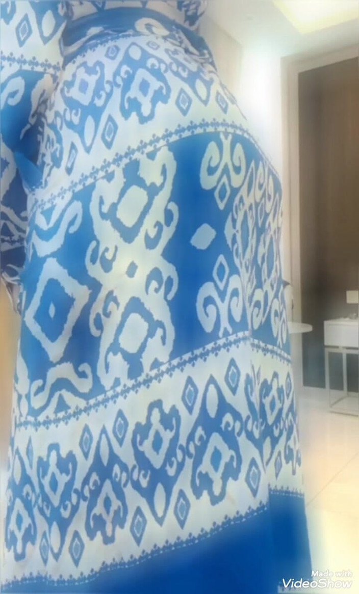 Lana Cross: Blue and White