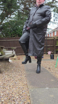 Kot Leather Trench