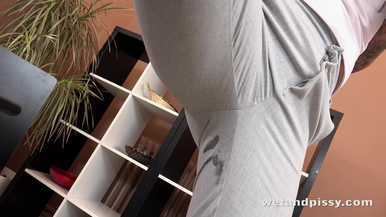 Puffy Network: On The Clock von wet And Pissy