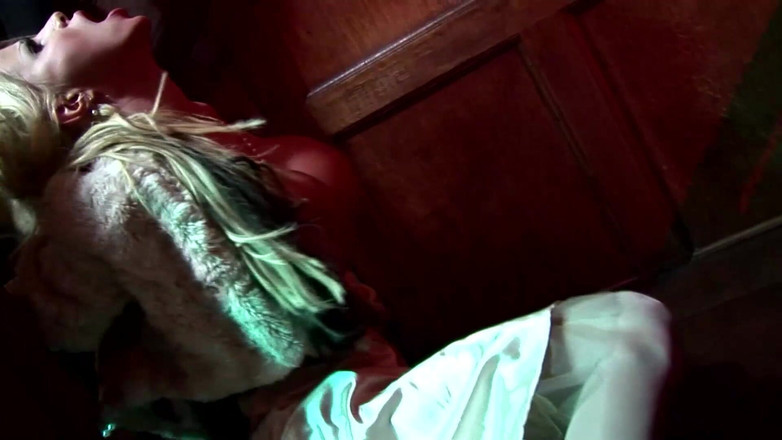 MILF and Big Wet Tits XXX: Curvă matură sexy blondă elite suge o pulă groasă