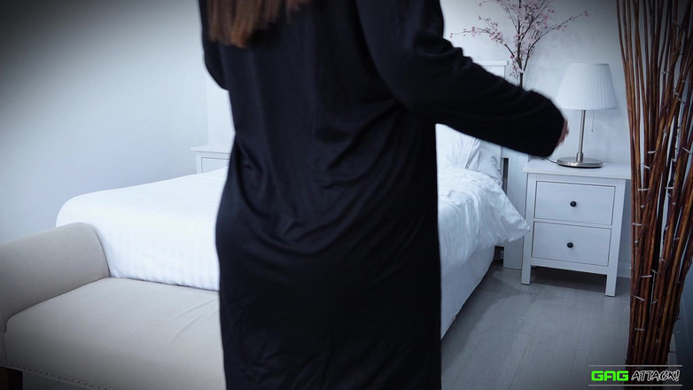 Gag Attack: Terri - zakonnica w zasadzce