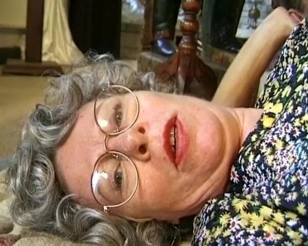 German amateur couples: Questa nonna tedesca si è fatta ricoprire il viso di sborra