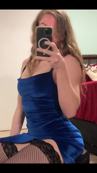 I Don’t Have Any Panties on Under This Dress Do You Want a Lap Dance Baby?