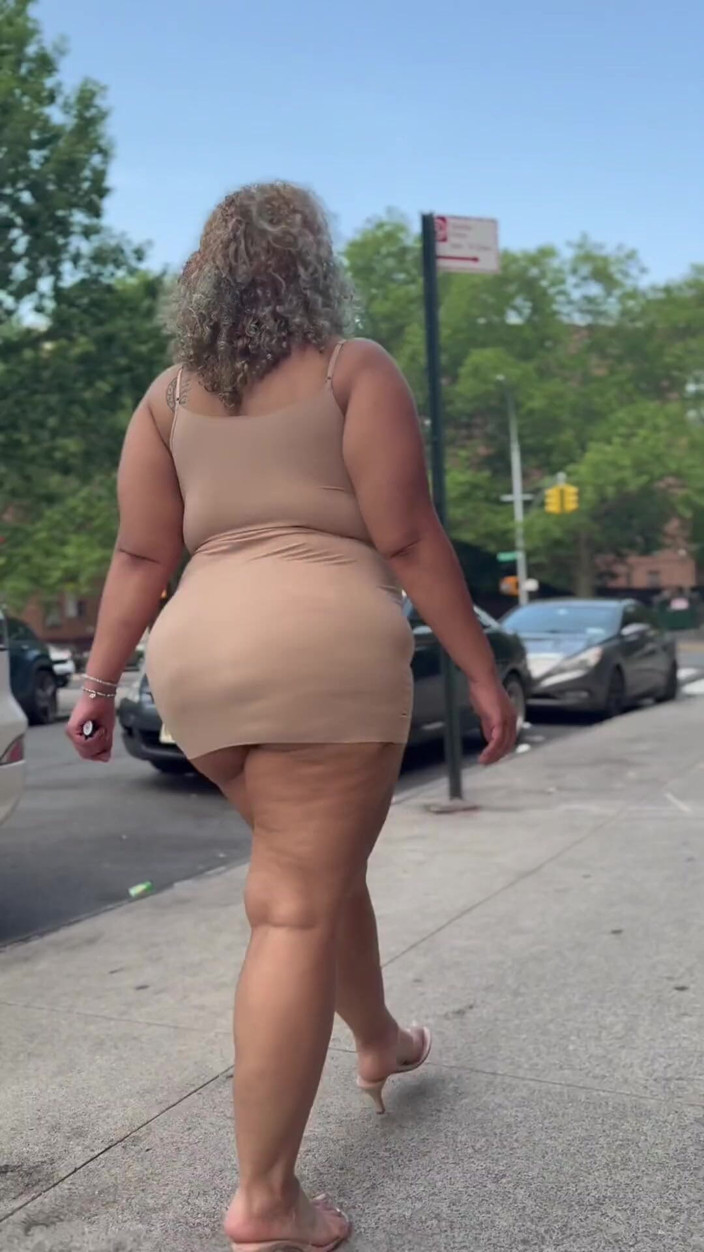 PutiLing: Boricua Mami - Picioare groase - Cur gras - Fustă mini - Stilettos cu...