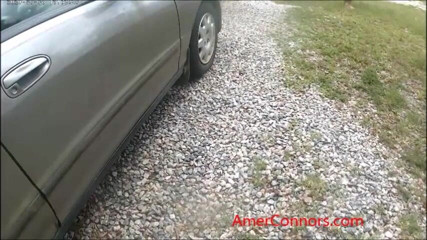 Amber Connors: Cuci mobil Juli