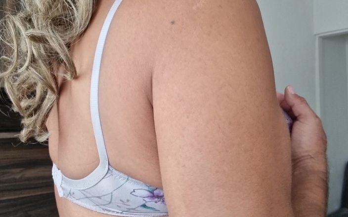 Only bras: Áo ngực gợi cảm vs satin, bộ ngực đạn, bộ ngực...