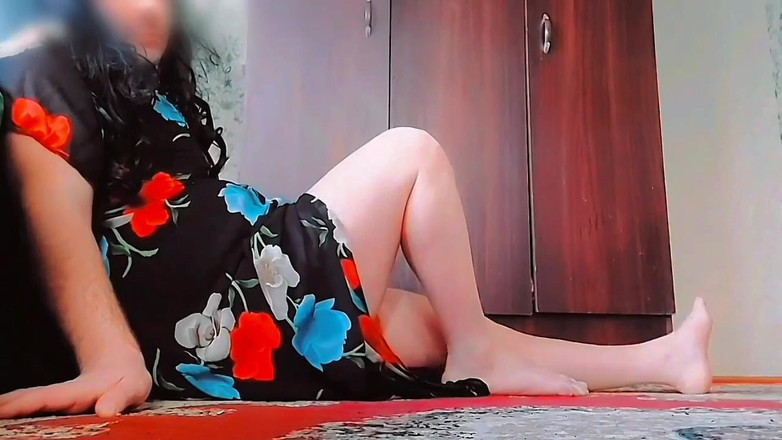 Kitty_Cross: Без рук candy ladyboy красуня транссексуал перед оргазмом мастурбації тренування з милими ногами
