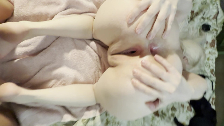 AurelliaCreampie: 深喉可爱的喉咙吞咽并在屁股上射精