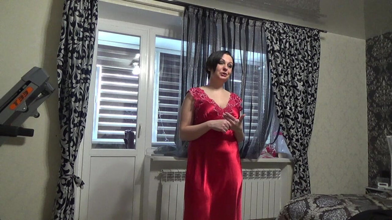 Sexy Milf: Modelling for you the sexiest my outfits and high heels