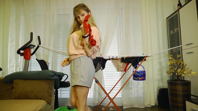 TV_Helena: Transe gibt beim waschen wichsanleitung! wenn du ein guter junge...