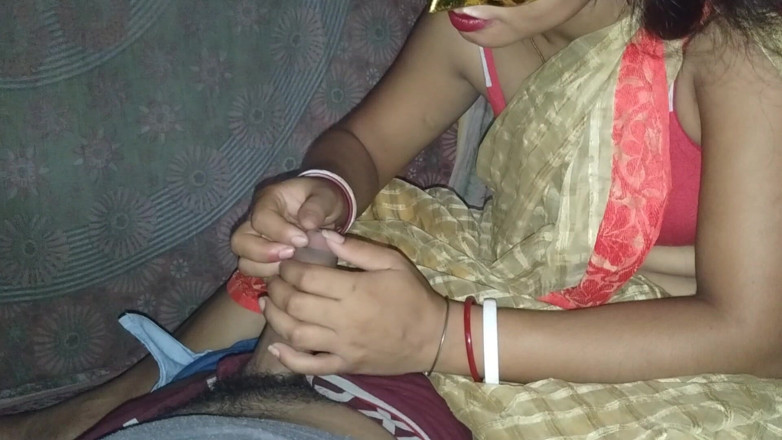 Sudipdhal1: Indian Village Bhabhi Knows How to Fuck