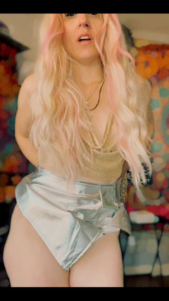 Suzy Wylde: Touží po tobě