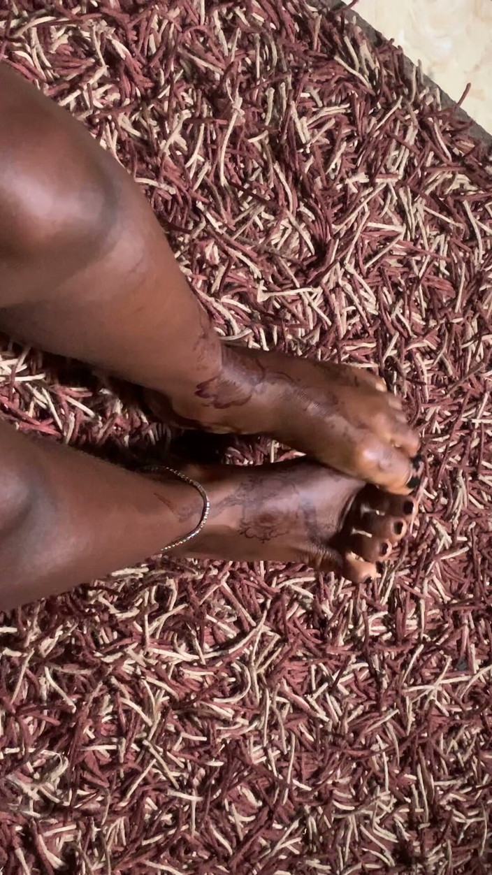 Browngurl234: Quente negra bebê, massagem no pé, seção