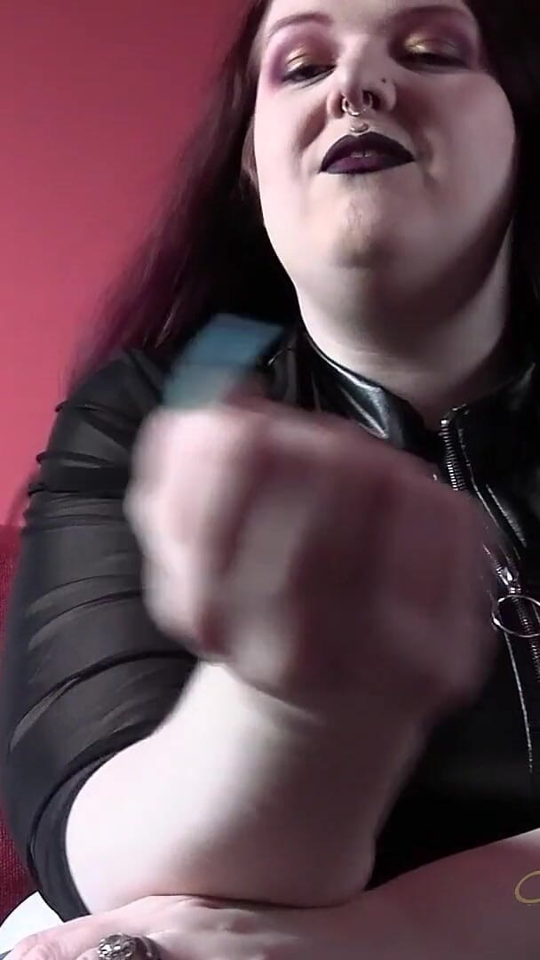 Worship My Claws or Suffer the Tease (Mxtress Valleycat) Worship My Claws or Suffer the Tease (Mxtress Valleycat)
