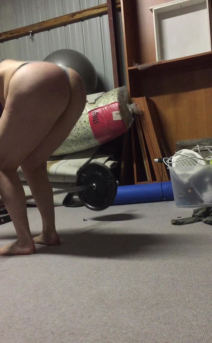 Michellexm: Egzersiz hatun ve sert kaslı götü - bölüm 5