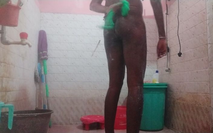 Tamil 10 inches BBC: Seksowna nocna kąpiel tamilska 10 cali BBC