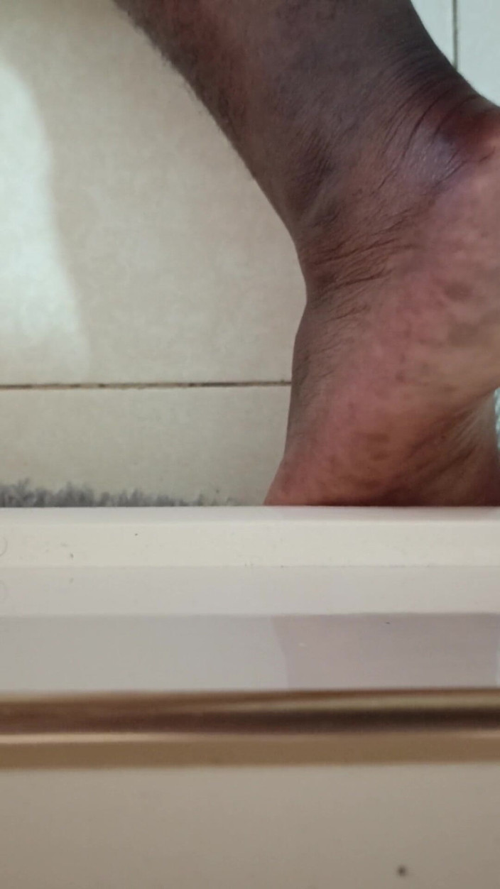 Valpee: 흑인 흑누나 의붓여친과 의붓아들 섹스, 내 이복 여동생을 처음으로 자정에 따먹어