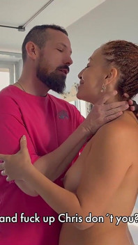 Er Fickt Mich Hart Im Ganzen Haus, Bis Er Mein Gesicht Mit Seinem Sperma Füllt