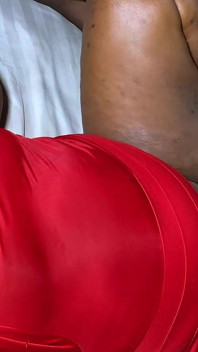 Seul à la maison avec un gateman noir à grosse noire et un chef BBW noire