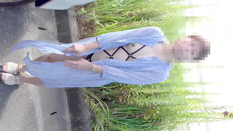 hiro_mayu_couple_jp: Mayu no72 nuda in un sesso d'abito trasparente