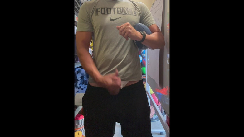 JockDad87: Alpha Stud Jockdad87 Gicle Un Tas De Football