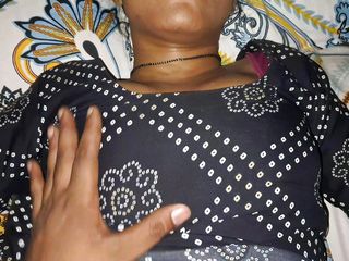 xshika: Memek tante seksi india dicrot sperma hangat