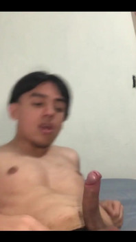 Modeling a String Thong with a Zipper