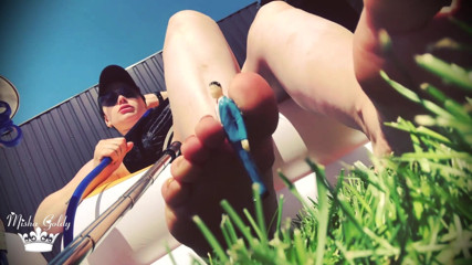 Goddess Misha Goldy: Little weak man destroyed by giantess feet outdoors