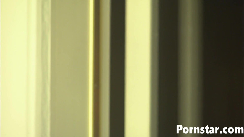 Pornstars: La splendida Felicia Fox si gode una sessione di scopate...