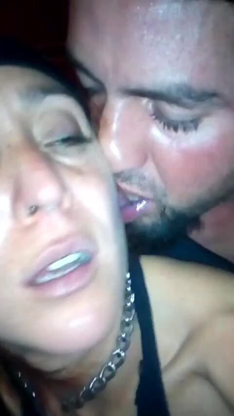 Marian sofar: Anal prosi o mleko