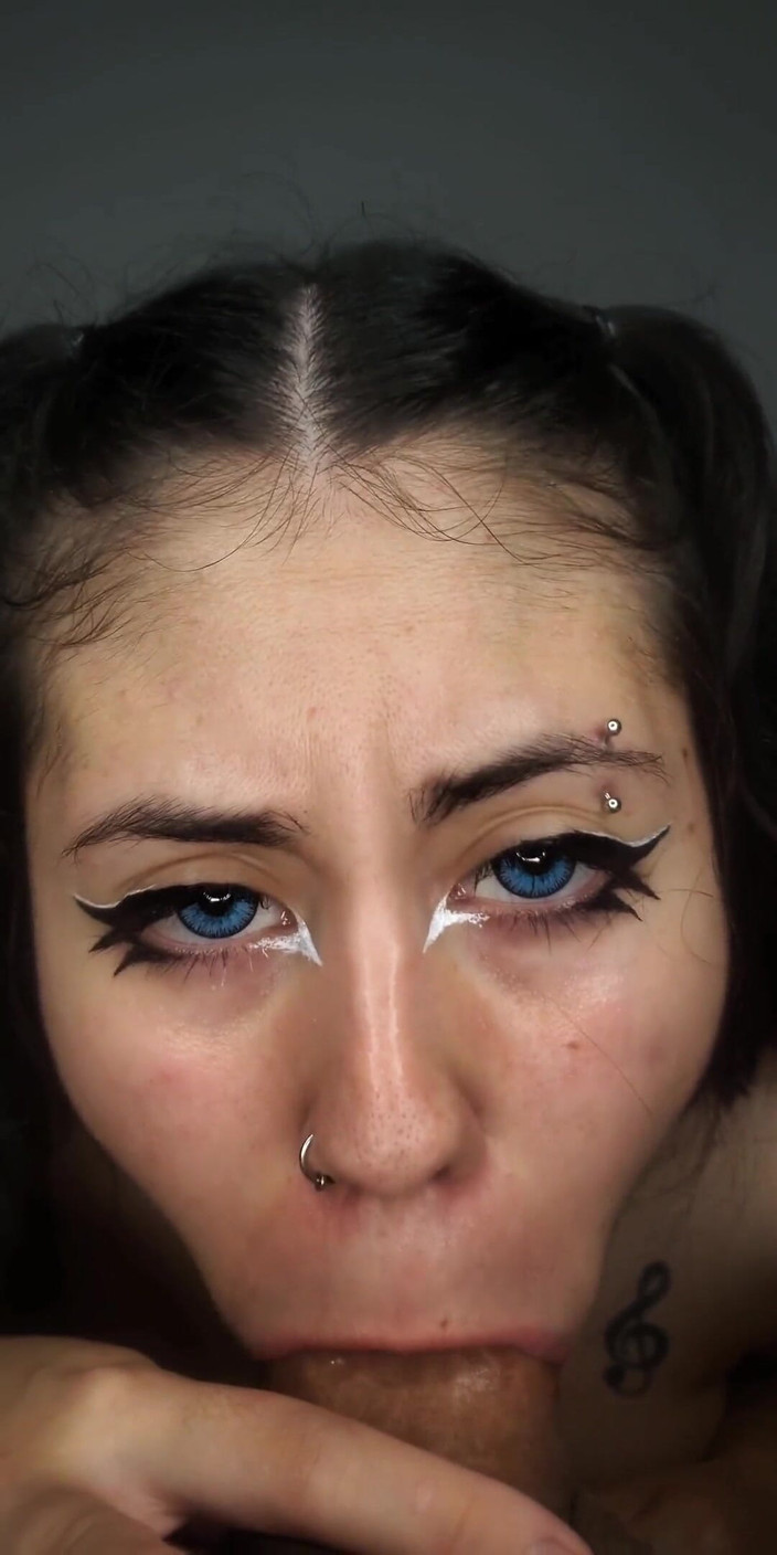 DherlyDoll: Latina-schlampe hüpft ihren dicken arsch auf meinem harten schwanz